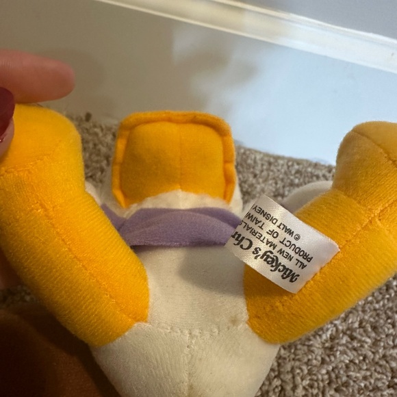 vintage Mickey's Christmas Carol duck plush collectors item - Picture 3 of 4